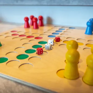 Mensch Ärgere dich nicht Spiel