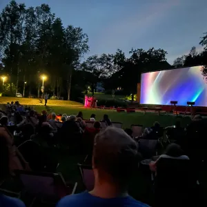 Die Veranstaltung Kino im Grünen war 2024 ein voller Erfolg. 