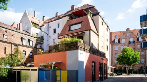 Außenansicht von der Kinderkrippe Kleine Entdecker in Nürnberg