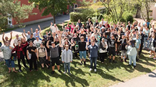 Das Bild zeigt die Auszubildenden 