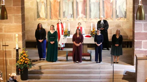 Die Diakoninnen bei ihrere Einsegnung