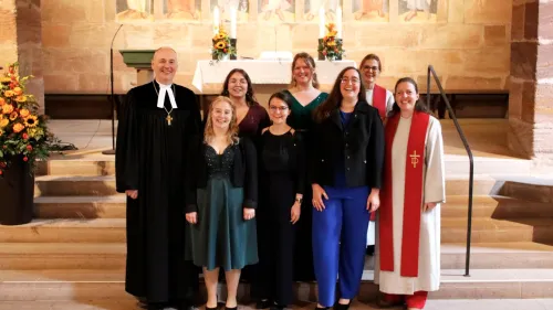 Die Diakoninnen bei ihrere Einsegnung