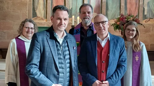 v.l.n.r.: Diakonin Prof. Ellen Eidt, Vorständin Theologie und Bildung, Vorstand Dr. Tobias Gaydoul, Mario Klein, Leiter Diakonische Gemeinschaft Paulinum, Pressesprecher Diakon Georg Borngässer und Diakonin Christine Meyer, Vorständin und Älteste der Diakoninnengemeinschaft