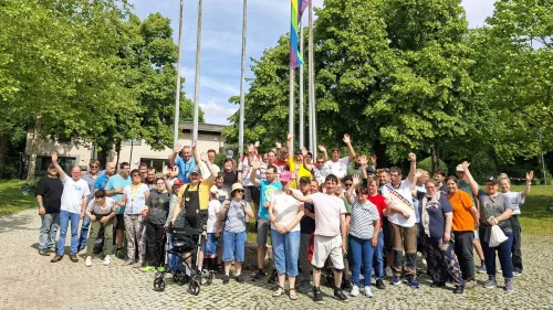 Die Klient*innen vom Auhof sowie die Mitarbeitenden freuen sich auf den Pride Month.  