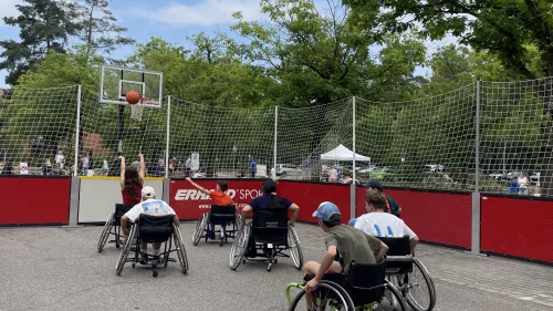 Rollstuhlbasketball beim Inklusionssportfest im BBW